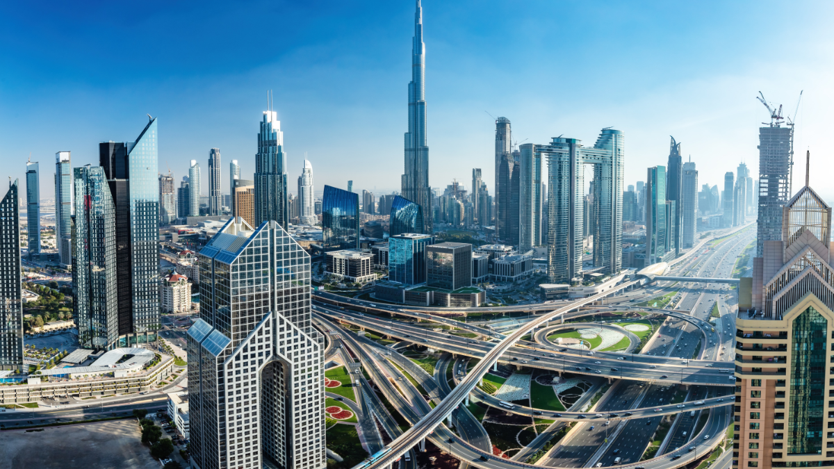 Dubai skyline daytime i